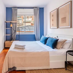 Next To Sagrada Familia 4-bedroom Appartamento Barcellona