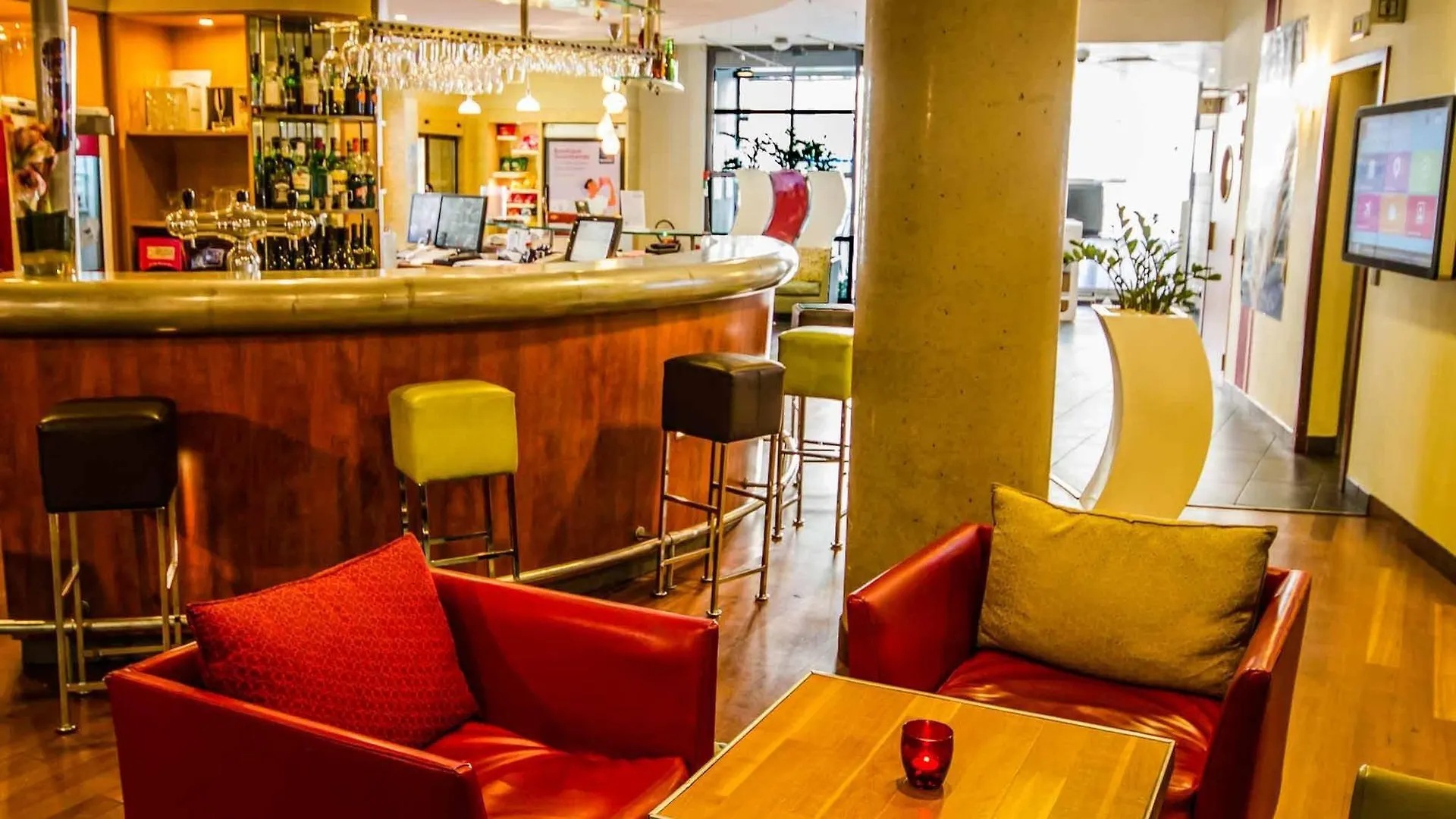 **** Hotel Novotel Suites Cannes Centre France