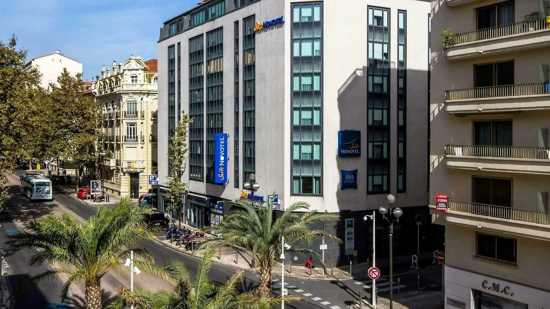 Novotel Suites Cannes Centre 4*,